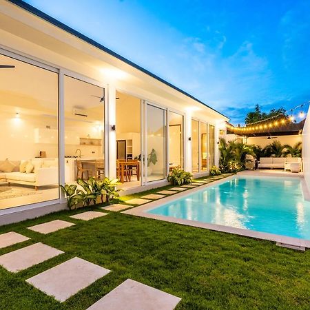 Casa Blanca Villa By Betterplace Uluwatu Esterno foto