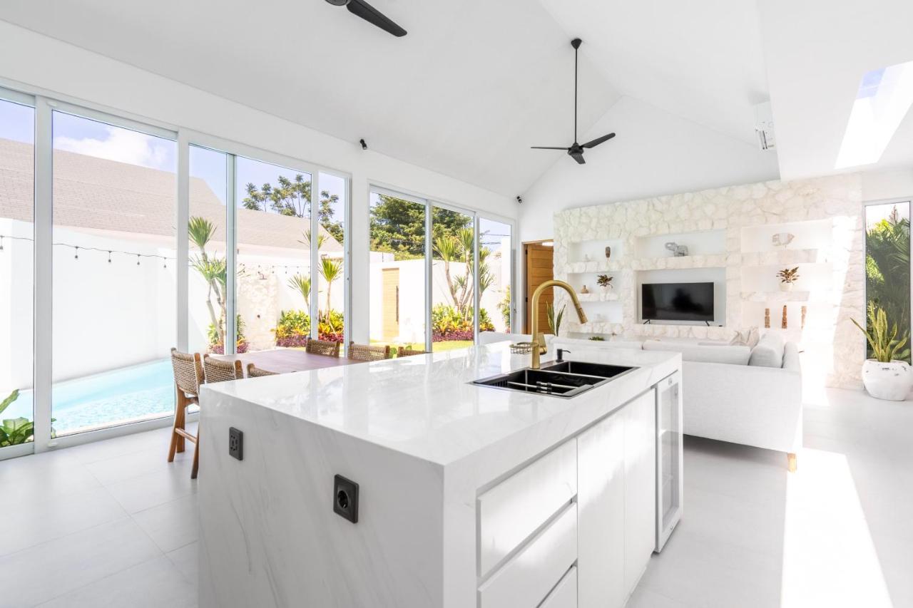 Casa Blanca Villa By Betterplace Uluwatu Esterno foto