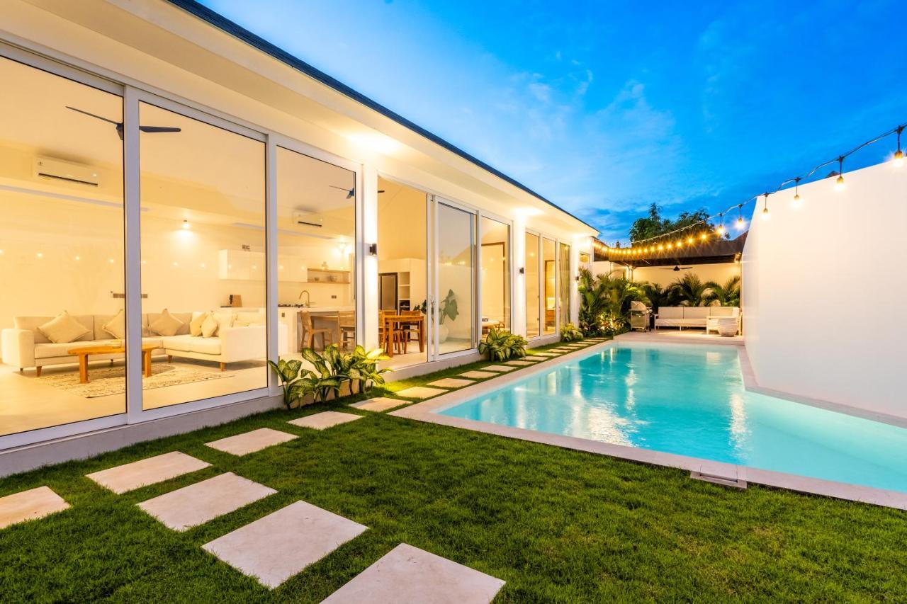 Casa Blanca Villa By Betterplace Uluwatu Esterno foto