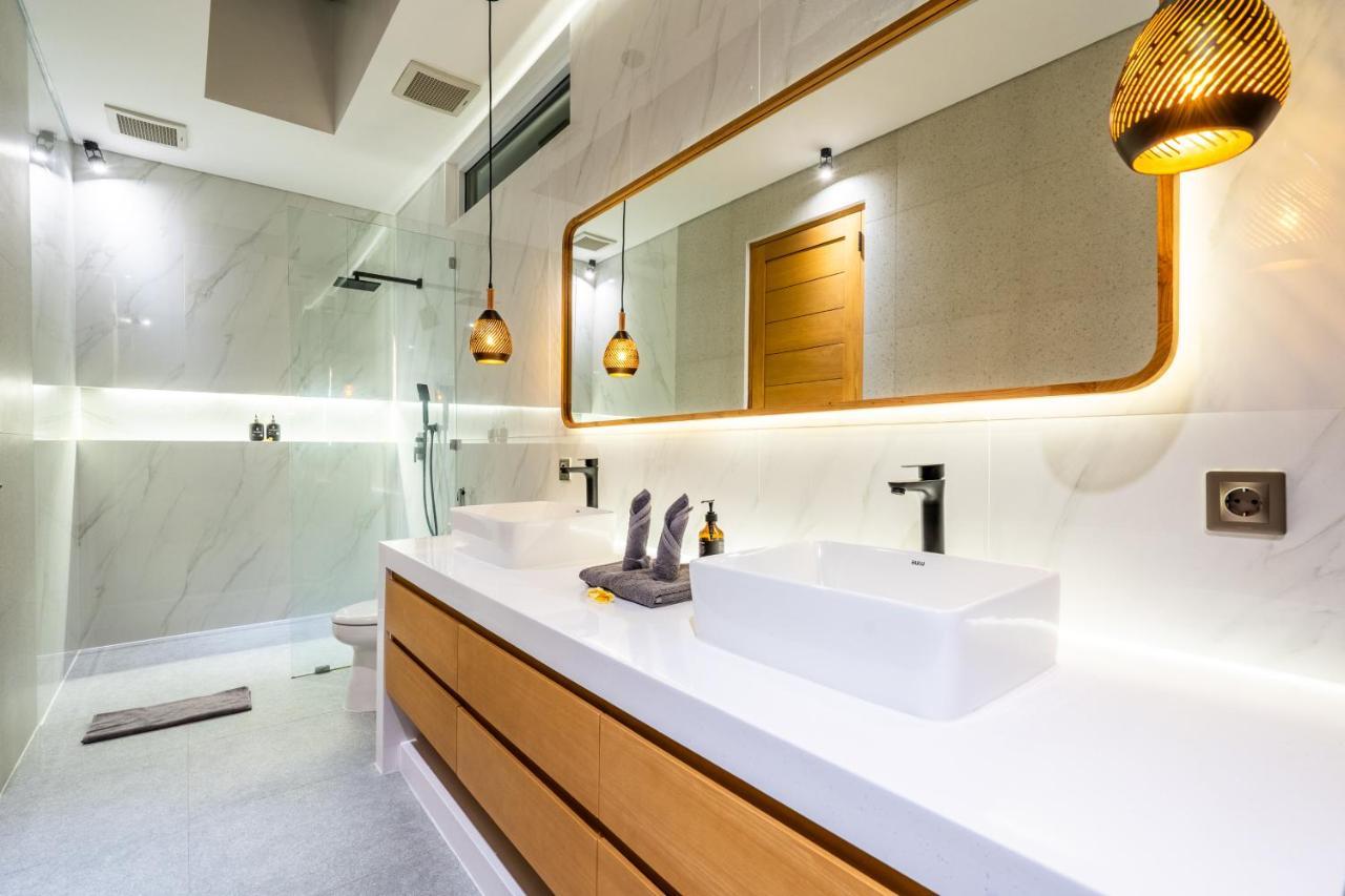 Casa Blanca Villa By Betterplace Uluwatu Esterno foto