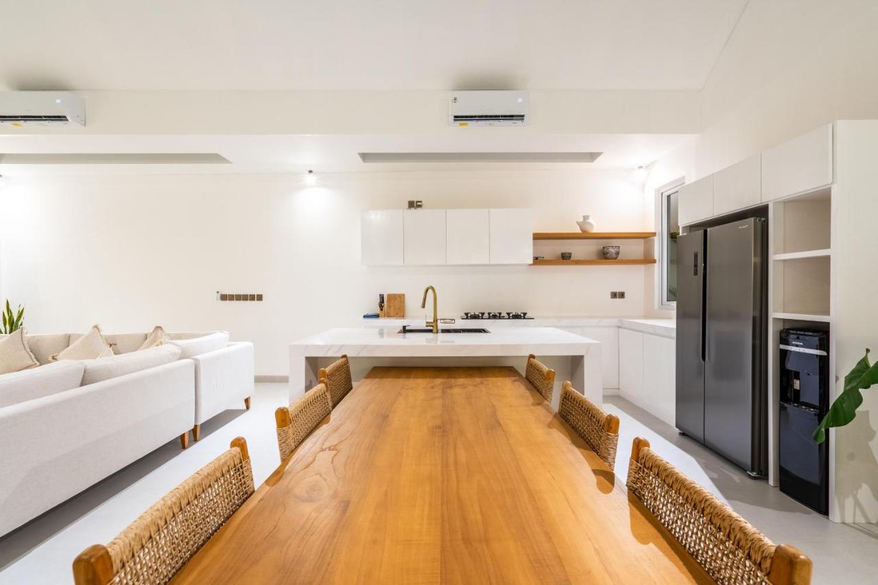Casa Blanca Villa By Betterplace Uluwatu Esterno foto