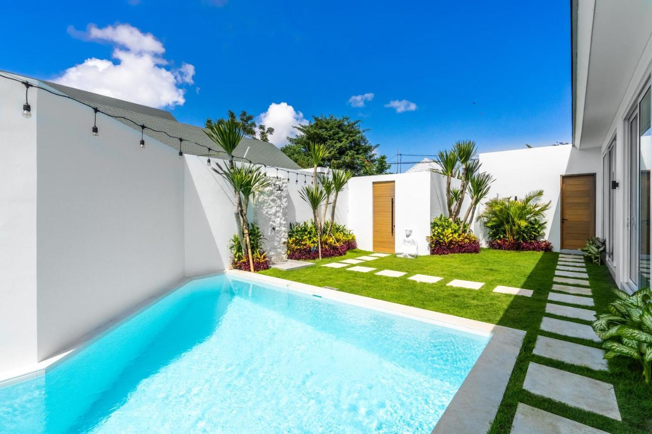 Casa Blanca Villa By Betterplace Uluwatu Esterno foto